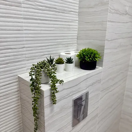 Adamar View Mamaia