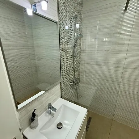Apartament Adamar View *