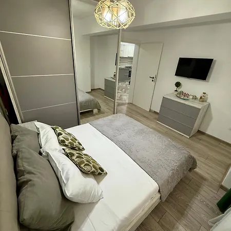 Adamar View Apartament *