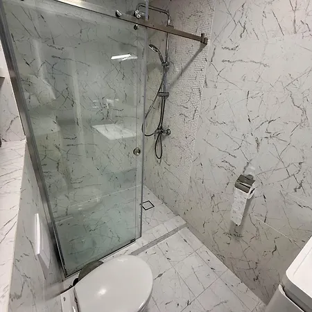 Apartament Adamar View *