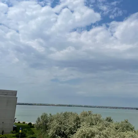 Apartament Adamar View