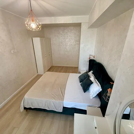 Adamar View Mamaia