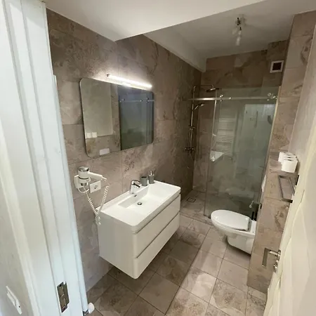 Apartament Adamar View