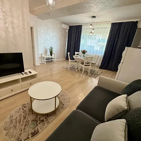 Adamar View Apartament *